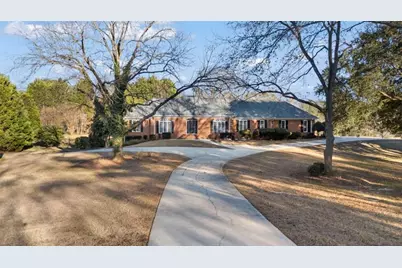 405 Savannah Circle, Jonesboro, GA 30236 - Photo 3