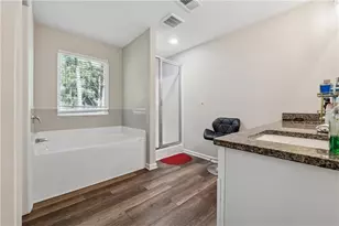 1062 Valley Rock Dr, Lithonia, GA 30058 - Photo 21