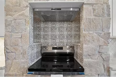 9093 Hanover Street, Lithia Springs, GA 30122 - Photo 15