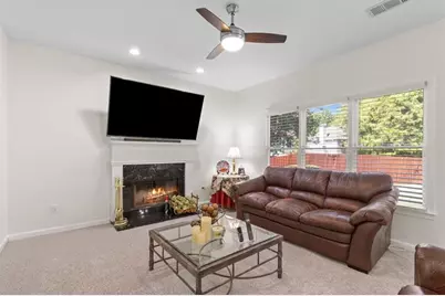 1023 White Fox Run, Lawrenceville, GA 30045 - Photo 15