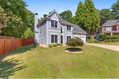 1023 White Fox Run, Lawrenceville, GA 30045 - Photo 5