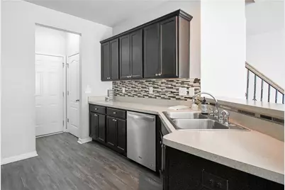 158 Townview Drive, Woodstock, GA 30189 - Photo 15