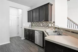 158 Townview Dr, Woodstock, GA 30189 - Photo 15