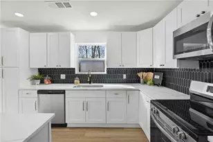 2462 Wrangler Dr SW, Atlanta, GA 30331 - Photo 21