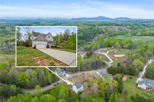 6219 Trojan Dr, Gainesville, GA 30506 - Photo 3