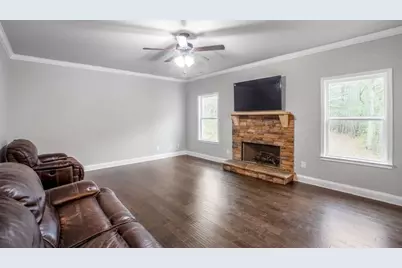 6219 Trojan Drive, Gainesville, GA 30506 - Photo 9