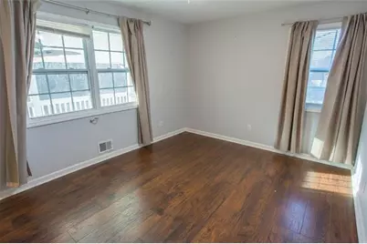 5215 Dixie Lake Road, Union City, GA 30291 - Photo 7