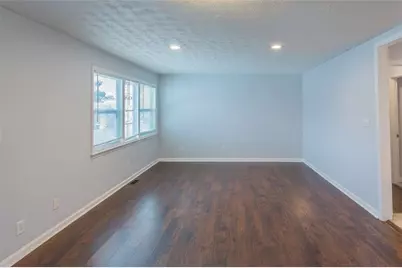 5215 Dixie Lake Road, Union City, GA 30291 - Photo 5