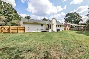 281 Craig Dr, Lawrenceville, GA 30046 - Photo 27