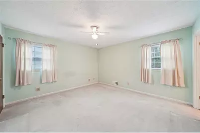 1315 Sanden Ferry Drive, Decatur, GA 30033 - Photo 13