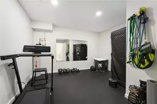 3880 W Cooper Lake Dr SE, Smyrna, GA 30082 - Photo 37