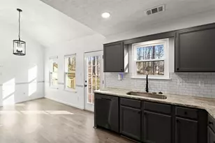 184 Ivy Trace Blvd, Newnan, GA 30265 - Photo 13