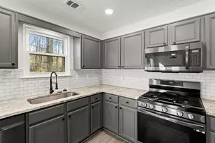 184 Ivy Trace Blvd, Newnan, GA 30265 - Photo 11