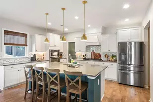 1010 Blue Indigo Dr, Roswell, GA 30076 - Photo 15