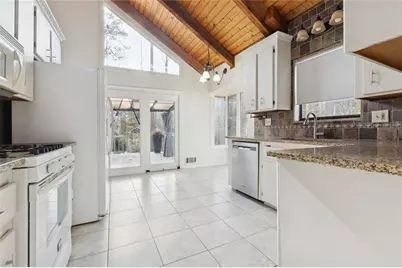 4910 Tremont Drive NE, Marietta, GA 30066 - Photo 15