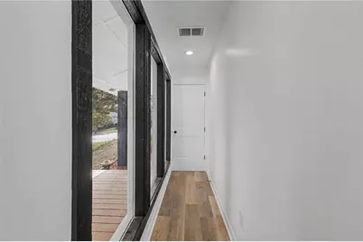 6788 E Woodridge Place E, Douglasville, GA 30135 - Photo 11