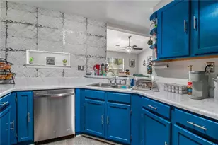 1221 Overton Dr, Lawrenceville, GA 30044 - Photo 15