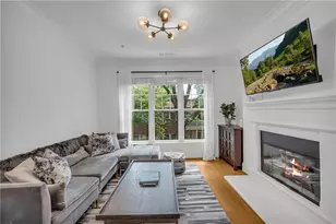 825 Highland Ln NE, Atlanta, GA 30306 - Photo 7