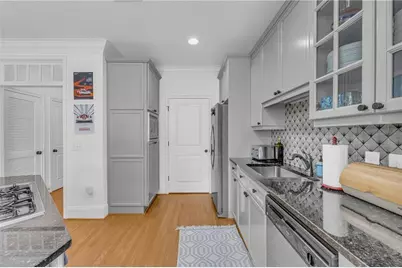 825 Highland Lane NE #1207, Atlanta, GA 30306 - Photo 5