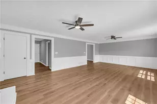 4872 Arrowhead Trail W SW, Lilburn, GA 30047 - Photo 15