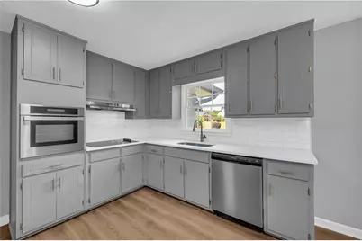 4872 Arrowhead Trail West SW, Lilburn, GA 30047 - Photo 11