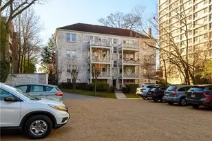 423 Clairemont Ave, Decatur, GA 30030 - Photo 29