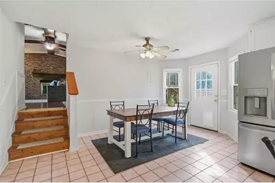 993 Medina Drive SW, Lilburn, GA 30047 - Photo 11