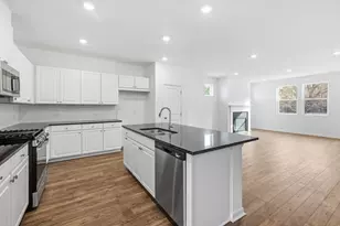 1270 Windance Lake Dr, Loganville, GA 30052 - Photo 3