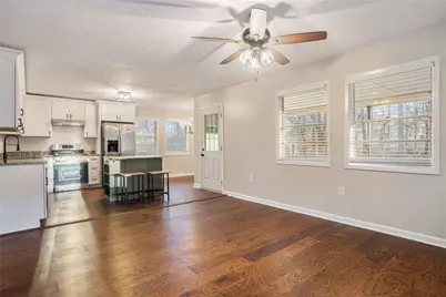 2811 Hill Circle, Dacula, GA 30019 - Photo 7