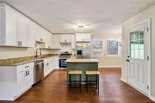 2811 Hill Cir, Dacula, GA 30019 - Photo 3