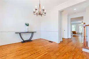 2046 Heathermere Way, Roswell, GA 30075 - Photo 9