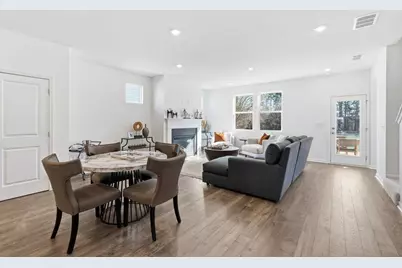 1290 Windance Lake Drive, Loganville, GA 30052 - Photo 15