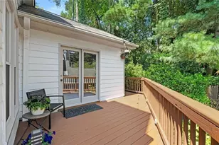 1023 Shady Valley Pl NE, Atlanta, GA 30324 - Photo 33