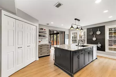 1023 Shady Valley Place NE, Atlanta, GA 30324 - Photo 17