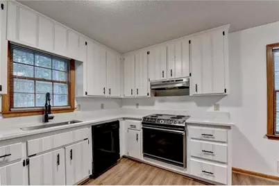 214 Valley Brook Drive, Woodstock, GA 30188 - Photo 13