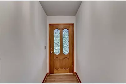 214 Valley Brook Drive, Woodstock, GA 30188 - Photo 7