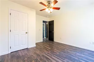 401 Crested View Dr, Loganville, GA 30052 - Photo 35