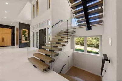 6531 Long Acres Drive, Sandy Springs, GA 30328 - Photo 31