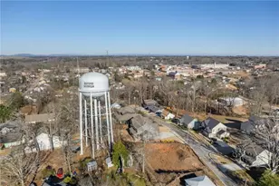 613 Church St, Buford, GA 30518 - Photo 31