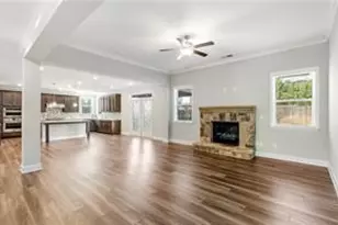 380 Parkside Mdw Dr, Marietta, GA 30064 - Photo 11