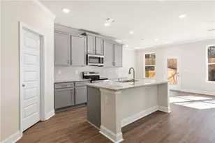 5627 Chickory Dr, Flowery Branch, GA 30542 - Photo 5