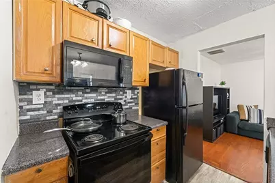 6901 Gallant Circle SE #13, Mableton, GA 30126 - Photo 7