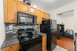 6901 Gallant Cir SE, Mableton, GA 30126 - Photo 7