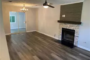 2675 Wildflower Ln, Snellville, GA 30039 - Photo 5