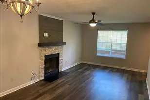 2675 Wildflower Ln, Snellville, GA 30039 - Photo 7