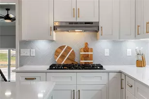 5175 Meadow Creek Dr, Cumming, GA 30028 - Photo 13