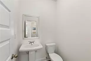 5611 Chickory Dr, Flowery Branch, GA 30542 - Photo 5