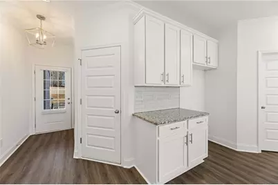 5611 Chickory Drive, Flowery Branch, GA 30542 - Photo 3