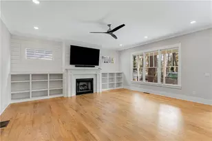 2547 Creekwood Terrace, Decatur, GA 30030 - Photo 13