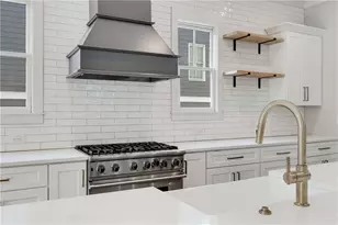 2547 Creekwood Terrace, Decatur, GA 30030 - Photo 19